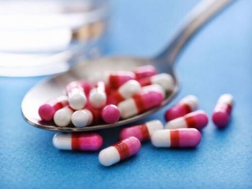 Il trattamento dell'osteocondrosi non è completo senza la prescrizione di vari farmaci.